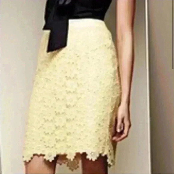 Anthropologie Elevenses Yellow Lace Pencil Skirt size 0 EUC - Picture 1 of 6